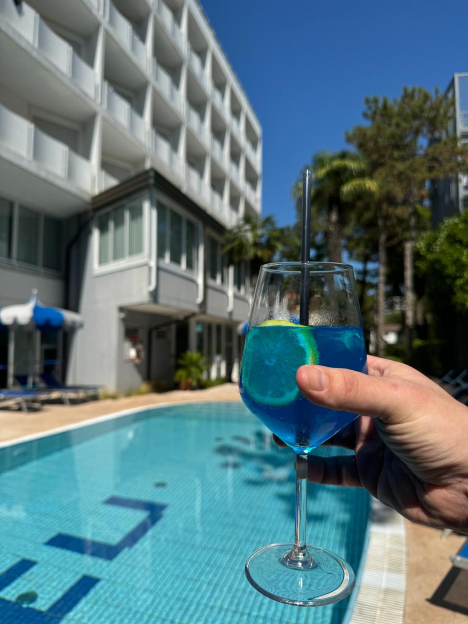 Hotel Carlton Lignano Sabbiadoro Eksteriør billede